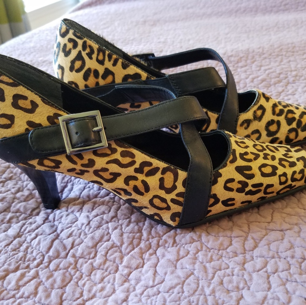 Aerosoles Heavy Metal Leopard Pump